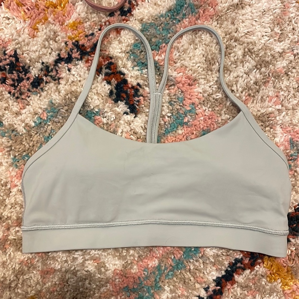 Lululemon Y- Flow Bra
